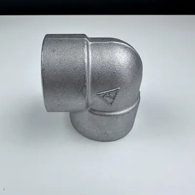1-1/4" Iron 90 Degree Pipe Fitting Elbow - Thumbnail 7