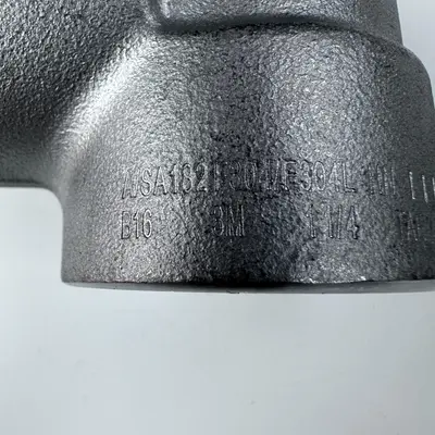 1-1/4" Iron 90 Degree Pipe Fitting Elbow - Thumbnail 6