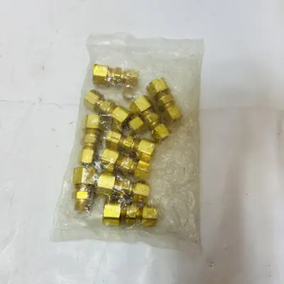 10x Brass Compression Fittings P-62-R-86-LF-B10, Lead Free, 1/2” OD, Union Coupling - Thumbnail 3