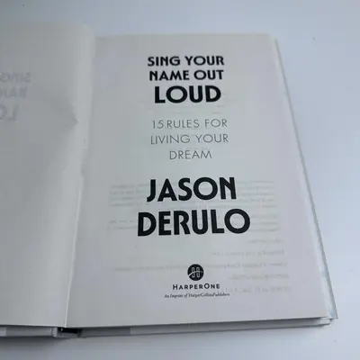 Sing Your Name Out Loud – Jason Derulo - Thumbnail 5