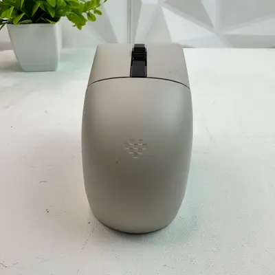 8bitdo Retro R8 Wireless Gaming Mouse With Charging Dock - Thumbnail 3