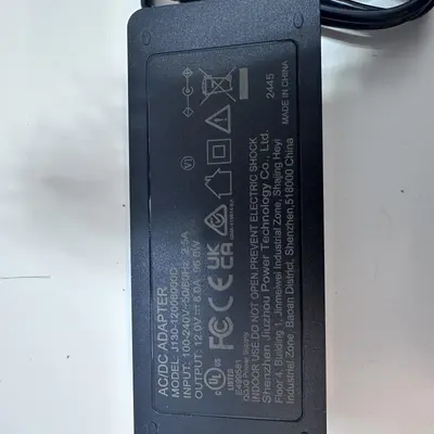 AC/DC Adapter J130-12008000D 100-240V 12V 8A 96W - Thumbnail 3