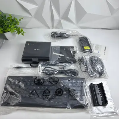 Acer Chromebox CXI3  Mini PC, Core i3-8130U, 8GB, 64GB SSD Keyboard/Mouse Bundle - Thumbnail 6
