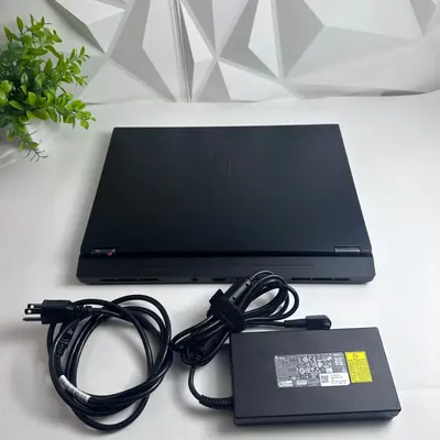 Acer Predator Helios Neo 16S AI 16" 240Hz, Ultra 9 275HX, 32GB, 1TB, RTX 5070 Ti - Thumbnail 2