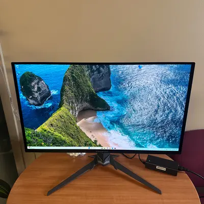 Acer Predator X27U 27" WQHD 2K OLED 240Hz 0.03ms FreeSync Gaming Monitor - Thumbnail 4