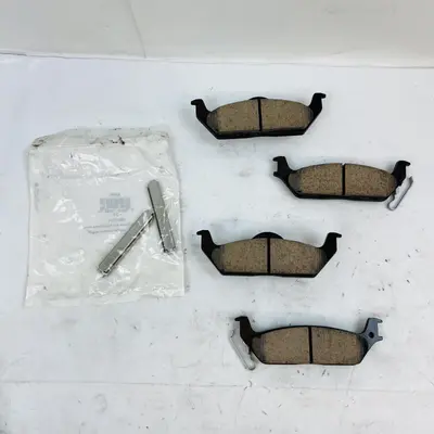 Akebono ACT1012A ProACT Ceramic Brake Pads Front OEM for Honda CR-V Acura RDX - Thumbnail 7