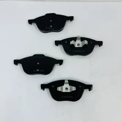 Akebono ACT1044 Ceramic Brake Pads Front ProACT OEM for Toyota Lexus Scion - Thumbnail 4