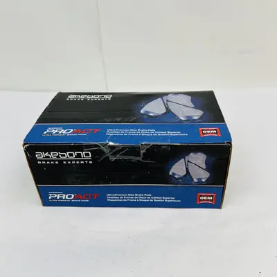 Akebono ACT1044 Ceramic Brake Pads Front ProACT OEM for Toyota Lexus Scion - Thumbnail 2