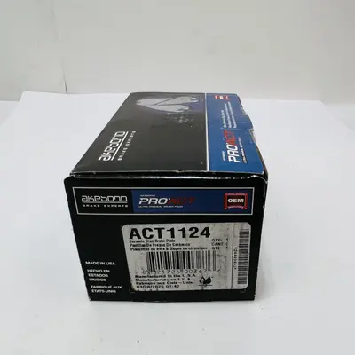 Akebono ACT1124 Ceramic Brake Pads Front ProACT OEM Compatible with Honda Acura - Thumbnail 3