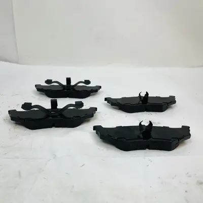 Akebono ProACT ACT782 Ceramic Disc Brake Pads, Ultra-Premium OEM - Thumbnail 5