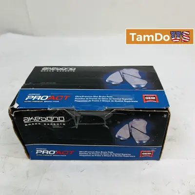 Akebono ProACT ACT782 Ceramic Disc Brake Pads, Ultra-Premium OEM - Thumbnail 1