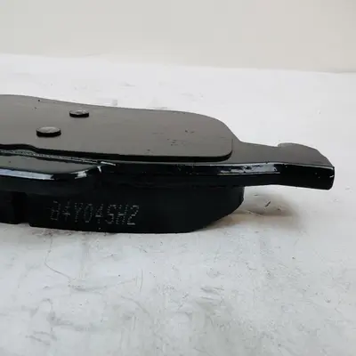Akebono SDF1721 Severe Duty Ceramic Brake Pads Front OEM for Ford F-150 - Thumbnail 4