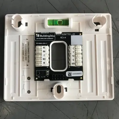 Alarm.com Smart Thermostat ADC-T2000 Touchscreen - Thumbnail 8