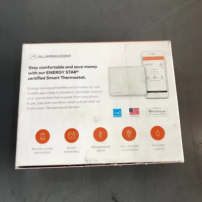 Alarm.com Smart Thermostat ADC-T2000 Touchscreen - Thumbnail 4