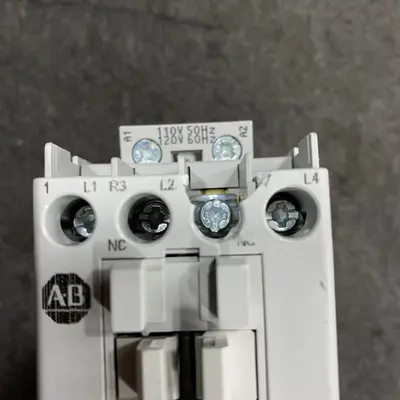 Allen-Bradley 100-C23D200 Contactor 2NO 2NC 120V 60Hz - Thumbnail 3