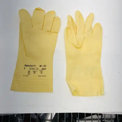 Ansell AlphaTec 88-392 Mediumweight Unlined Natural Rubber Gloves, Size 9 - Thumbnail 5