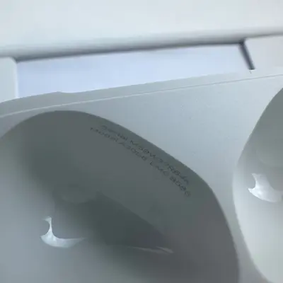 Apple AirPods 4 A3053 Wireless Earbuds with USB-C Charging Case - Thumbnail 8