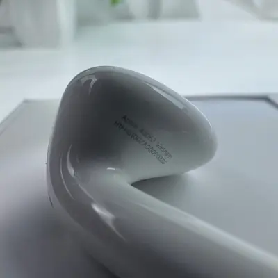 Apple AirPods 4 A3053 Wireless Earbuds with USB-C Charging Case - Thumbnail 6