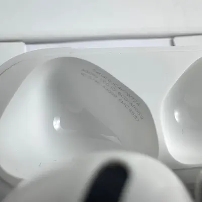 Apple AirPods 4 with Active Noise Cancellation White (MXP93LL/A) - Thumbnail 7