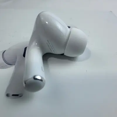 Apple AirPods Pro (2nd Gen) with MagSafe Charging Case (USB-C) Wireless Earbuds - Thumbnail 4