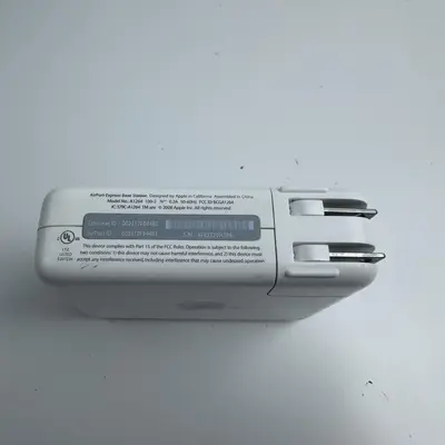 Apple AirPort Express A1264 Wi-Fi Base Station - Thumbnail 5