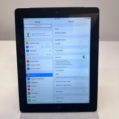 Apple iPad (4th Generation) Wi-Fi + Cellular, 16GB, Black - Thumbnail 5