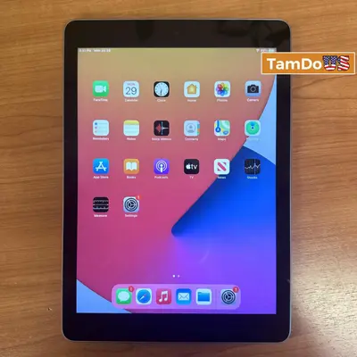 Apple iPad (5th generation) Wi-Fi Only, 128GB, Space Gray - Thumbnail 8