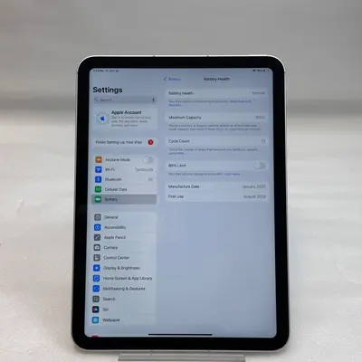 Apple iPad (A16) 11th Gen | Wi-Fi + Cellular | 256GB | Star Light - Thumbnail 6