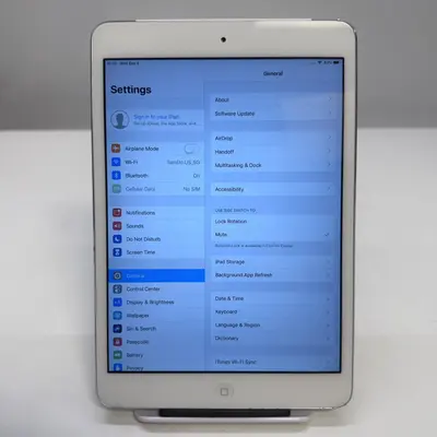 Apple iPad mini 2 (7.9", Wi-Fi, 64GB) Space Gray – Model MF689LL/A - Thumbnail 3