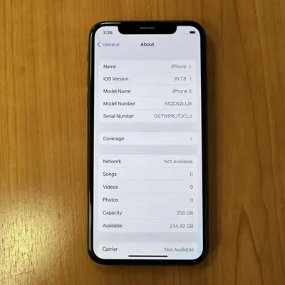 Apple iPhone X, 256GB, Space Gray, Unlocked - Thumbnail 4