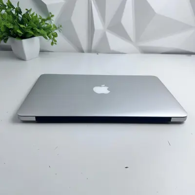 Apple MacBook Air (11", Early 2014) i5 1.4GHz | 4GB RAM | 256GB SSD - Thumbnail 4