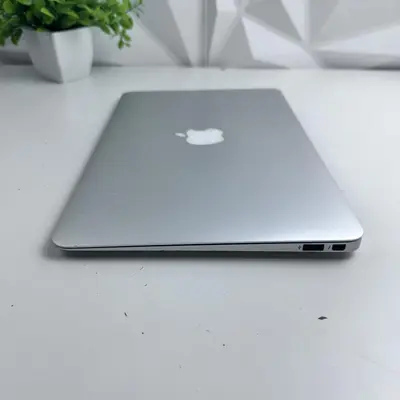 Apple MacBook Air (11", Early 2014) i5 1.4GHz | 4GB RAM | 256GB SSD - Thumbnail 6