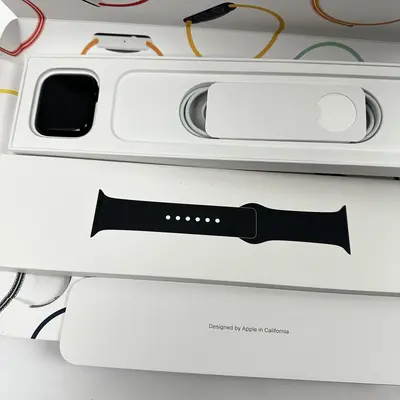 Apple Watch SE 2nd Gen (Cellular, 44mm) Midnight Alu Case - Thumbnail 6