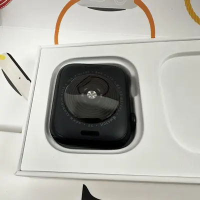 Apple Watch SE 2nd Gen (Cellular, 44mm) Midnight Alu Case - Thumbnail 3