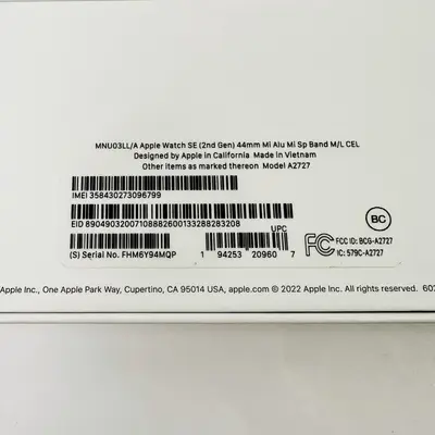 Apple Watch SE 2nd Gen (Cellular, 44mm) Midnight Alu Case - Thumbnail 2