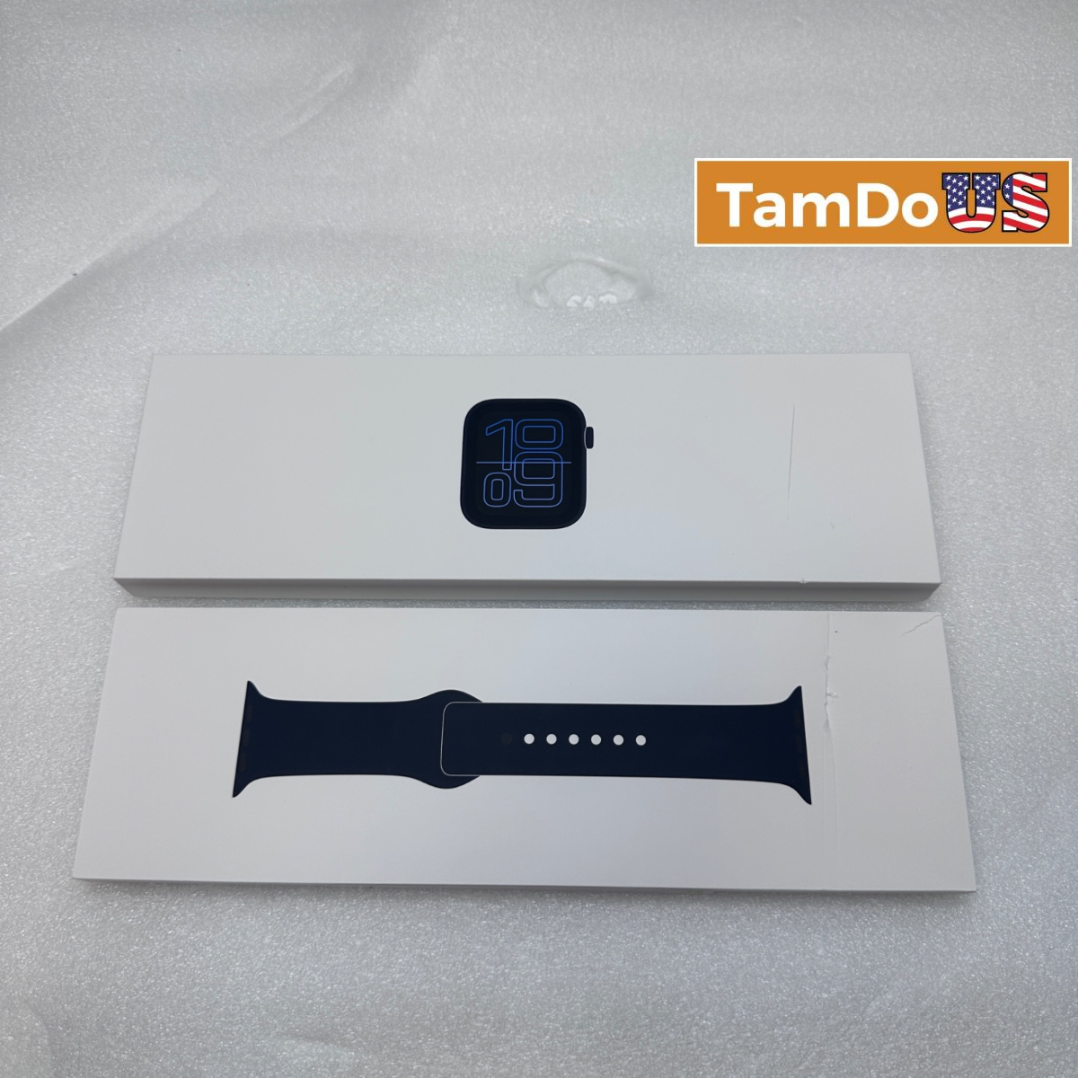 Apple Watch SE (3rd Gen, Cellular) 40mm Midnight AL Case Sport Band S/M - Photo 1 - Real photo at TamDo.us