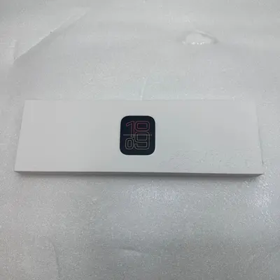 Apple Watch SE (3rd Gen, Cellular) 40mm Starlight AL Case Sport Band - Thumbnail 10