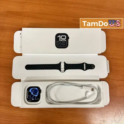 Apple Watch Series 10 (42mm, Cellular) Jet Black AL Black Sport Band S/M - Thumbnail 1