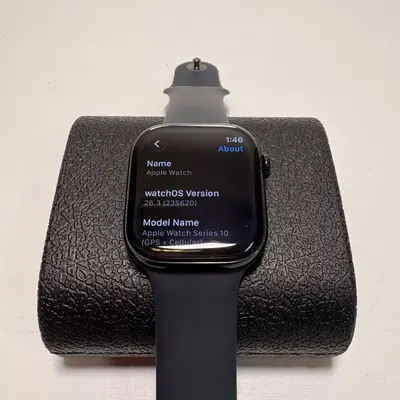 Apple Watch Series 10 (46mm, Cellular) Jet Black AL Case Black Sport Band M/L - Thumbnail 2