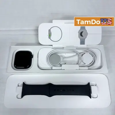 Apple Watch Series 10 (46mm, Cellular) Jet Black AL Case Black Sport Band - Good - Real photo at TamDo.us