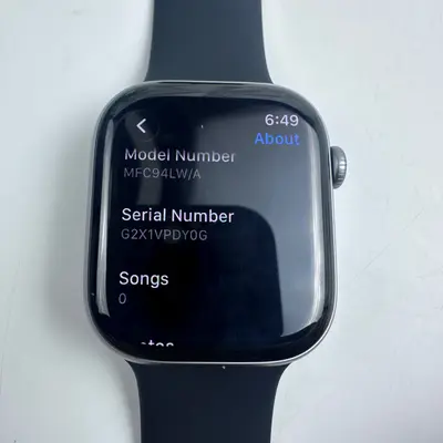 Apple Watch Series 11 (46mm, Cellular) Space Gray Aluminum Case Sport Band - Thumbnail 7