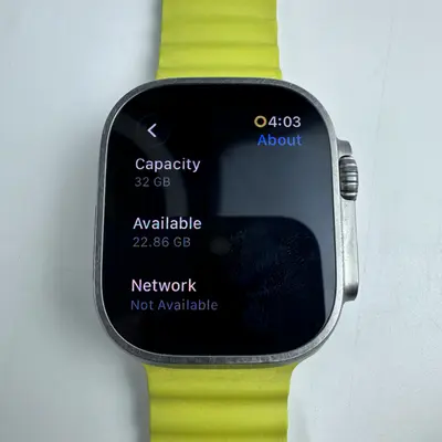 Apple Watch Ultra 1st Gen (49mm, GPS + Cellular) Titanium Case Yellow Ocean Band - Thumbnail 6