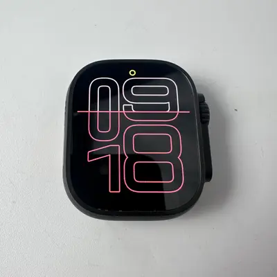 Apple Watch Ultra 3 (GPS+Cellular) 49mm Titanium Case Black Alpine Loop Band M - Thumbnail 5