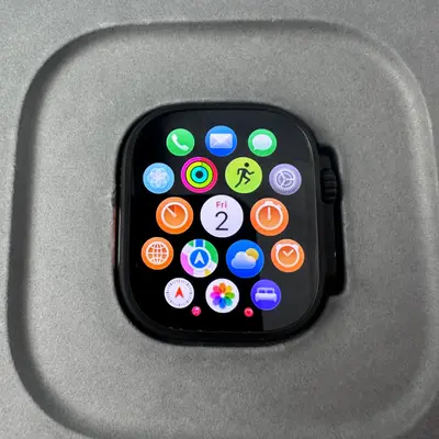 Apple Watch Ultra 3 (GPS+Cellular) 49mm Titanium Case Black Alpine Loop Band M - Thumbnail 4