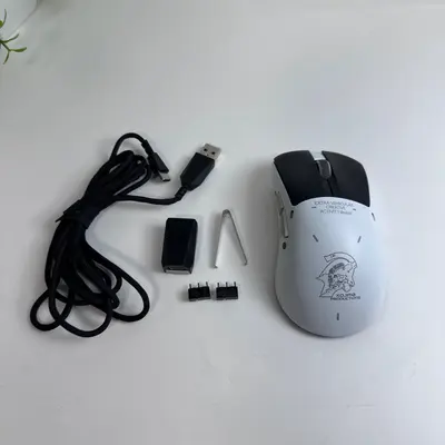 ASUS ROG Keris II Origin-KJP Ultralight Wireless Gaming Mouse - Ludens White - Thumbnail 2