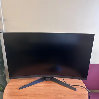 ASUS TUF $249 Gaming Monitor VG32VQM5B 32" FHD 1080p 240Hz 1ms Curved FreeSync - Thumbnail 6
