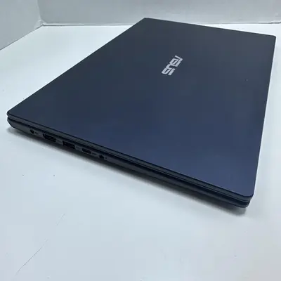ASUS VivoBook 15.6" FHD Laptop, Intel Pentium N5030, 4GB RAM, 128GB, Windows 11 - Thumbnail 3