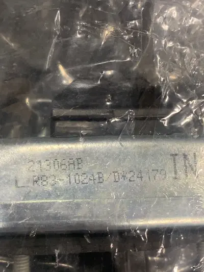 Auto Checker Assy LH R83-1024 Left Hand Door Check Stay - Thumbnail 8