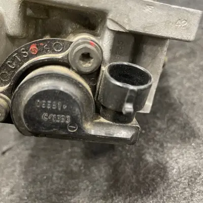 AutoLine FI9013 Fuel Injection Throttle Body Remanufactured Rochester Carburetor - Thumbnail 6