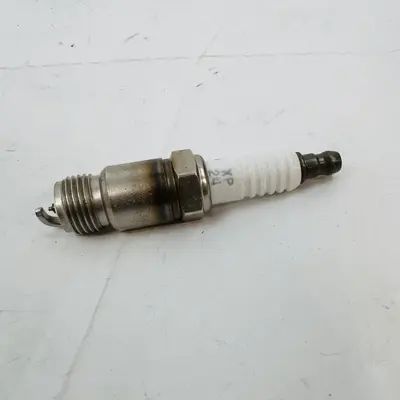 Autolite XP24 Automotive Replacement Iridium XP Spark Plug - Set of 4 - Thumbnail 3